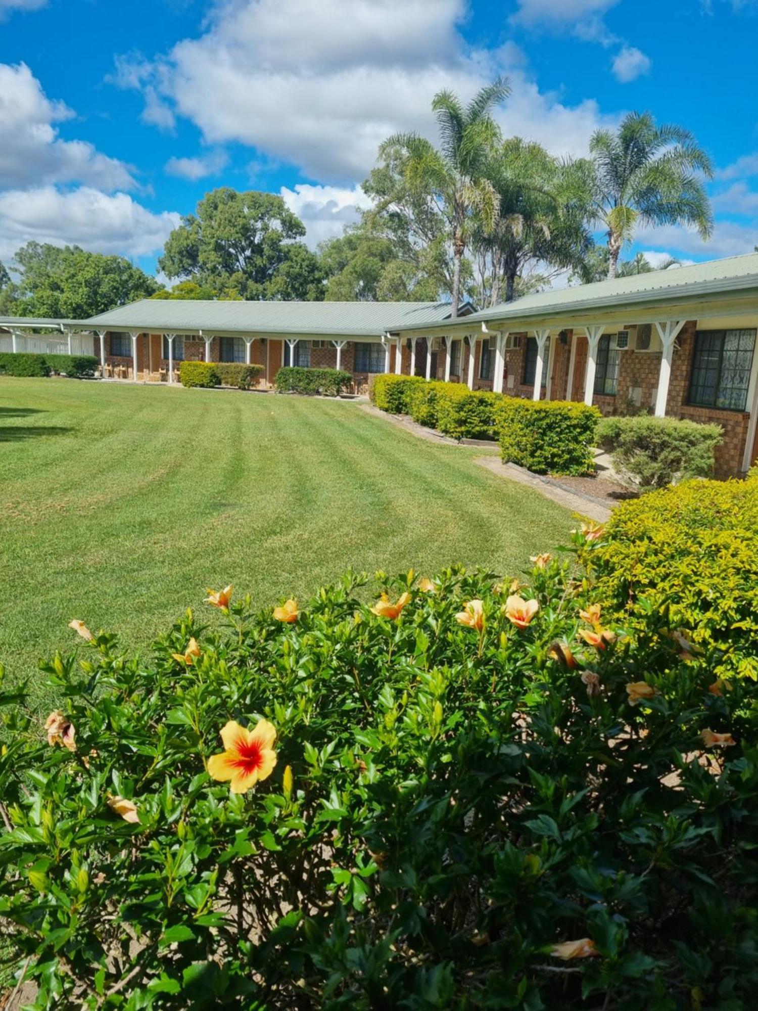 Koorawatha Homestead Motel Bororen エクステリア 写真
